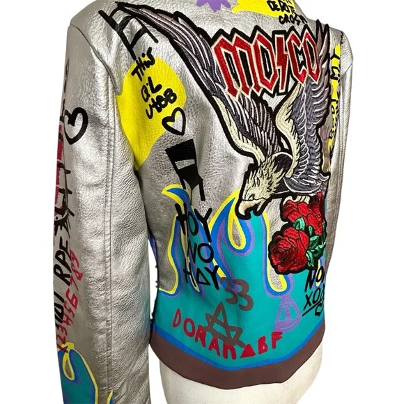 Robert Phillipe Graffiti Print Faux Leather Cropped Motorcycle Jacket Size M Stu - Picture 11 of 15